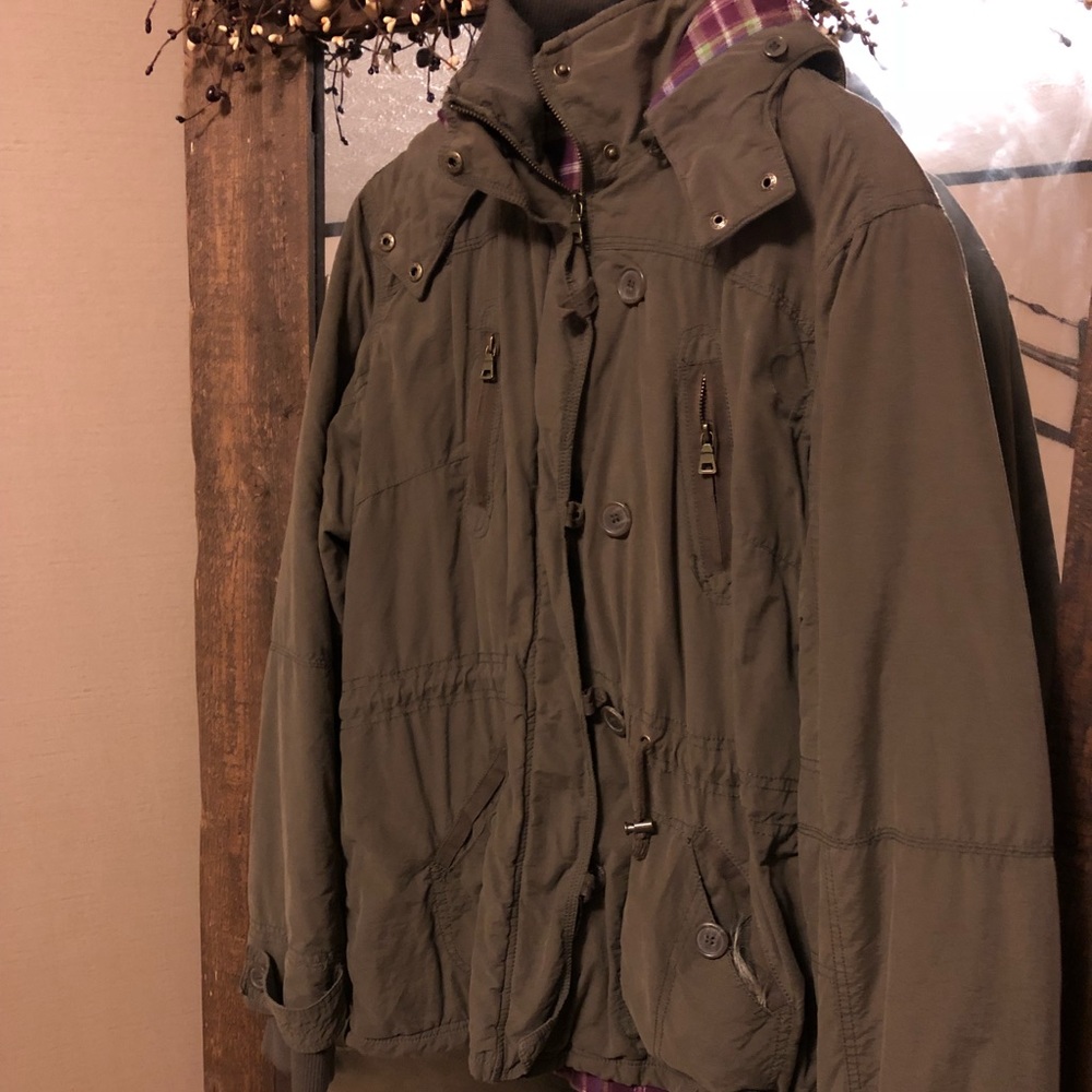 Hooded jacket
